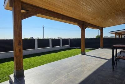 Casă cu 4 camere cu Teren 450 Mp în Domnești - 1