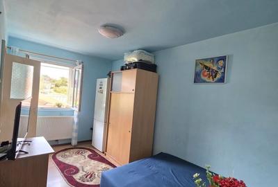 Garsonieră în Titan - 1
