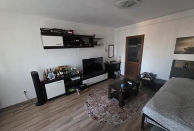 Garsonieră decomandată în Tătărași - 2