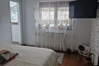 Apartament cu 4 camere decomandat în Central - 3