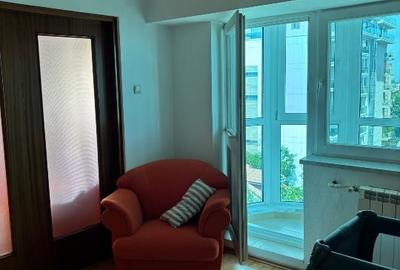 Apartament cu 3 camere decomandat în Capitol - 6
