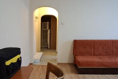 Apartament cu 3 camere semidecomandat în Drumul Taberei - 10