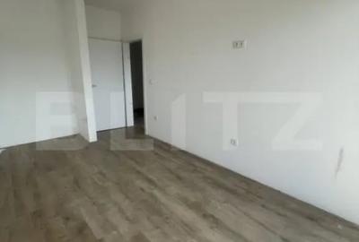 Apartament cu 3 camere decomandat în Independenței