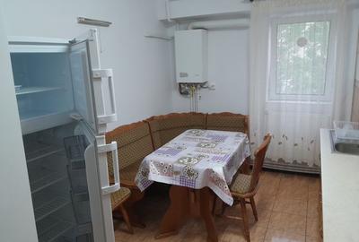 Garsonieră decomandată, mobilată în Barieră - 2