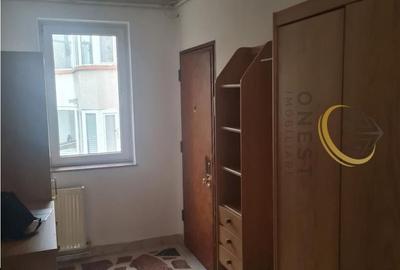 Apartament cu 4 camere decomandat în 7 Noiembrie - 1