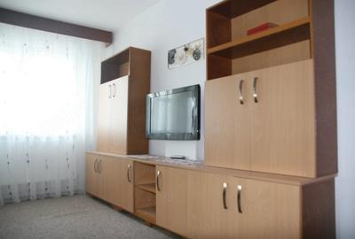 Apartament cu 3 camere decomandat în Tomis Nord - 2