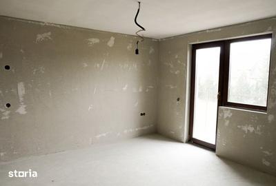 Casă cu 4 camere cu Teren 300 Mp în Central - 4