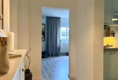 Apartament cu 3 camere decomandat, mobilat în 13 Septembrie - 14