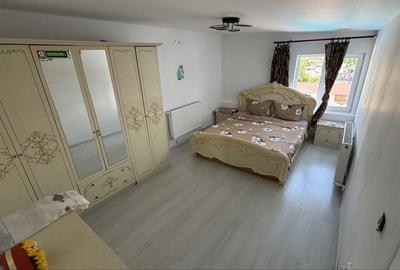 Apartament cu 2 camere decomandat în Uiești - 5