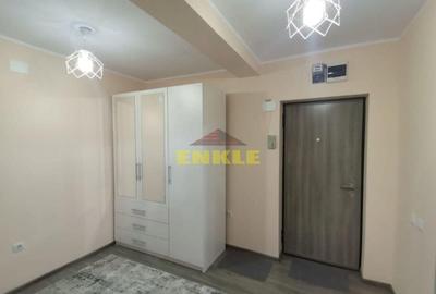 Apartament cu 3 camere decomandat în Central - 3