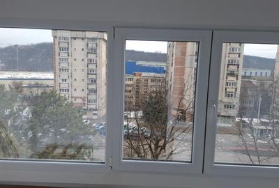 Apartament cu 2 camere decomandat în Nicolina - 3
