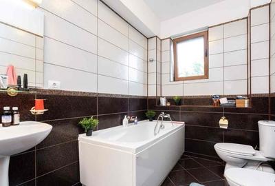 Casă individuală cu 11 camere cu Canalizare în Dămăroaia - 5