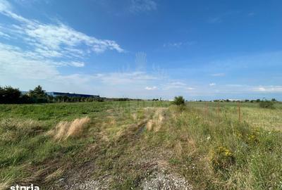 Teren de 3000 mp, în Blejoi