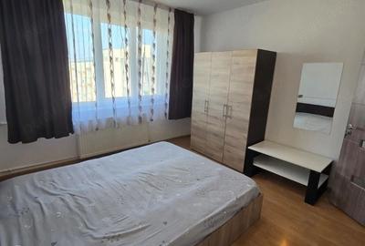 Apartament cu 2 camere, mobilat în Vitan