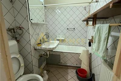 Garsonieră decomandată în Progresul - 5
