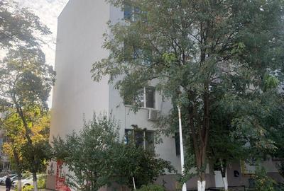 Apartament cu 3 camere în Militari