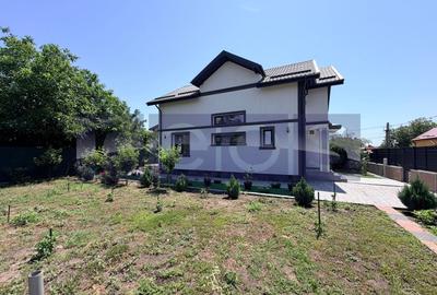Casă individuală cu 5 camere cu Canalizare în Central - 3