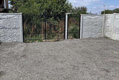Teren de 330 mp, în Central