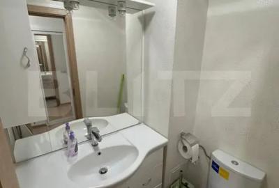 Apartament cu 3 camere decomandat în Rovine - 12