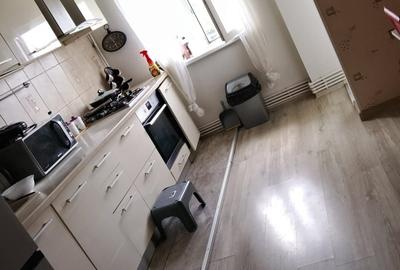 Apartament cu 3 camere decomandat în Uiești - 1