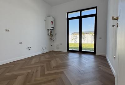 Casă cu 4 camere cu Teren 500 Mp în Domnești - 3