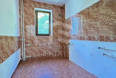 Apartament cu 3 camere semidecomandat în Tomis Nord - 14
