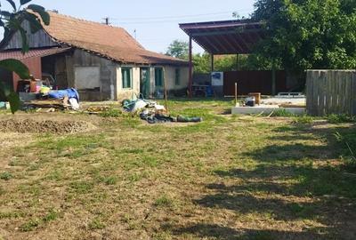 Casă cu 2 camere cu Teren 712 Mp în Șofronea - 2