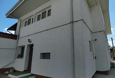 Casă cu 4 camere decomandat în Mioriței - 3