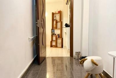 Apartament cu 3 camere semidecomandat în Universitate - 12