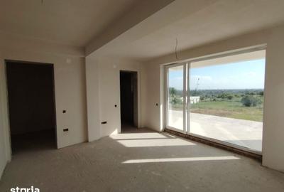 Casă cu 5 camere cu Teren 400 Mp în Central - 8