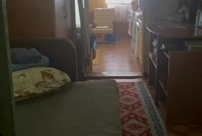 Casă cu 3 camere în Crevedia Mică - 2