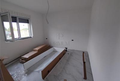 Duplex cu 4 camere cu Canalizare în Moșnița Veche - 7