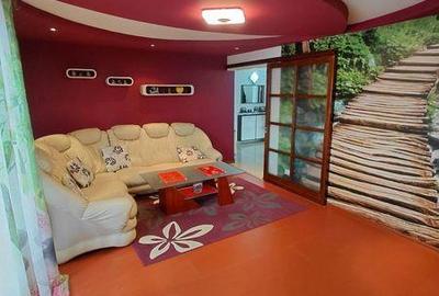 Apartament cu 4 camere în Central - 1