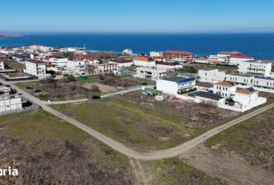 Teren de 2200 mp, în Limanu