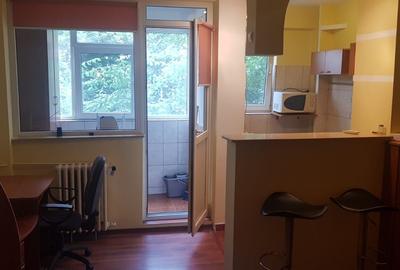Garsonieră semidecomandată în Titan - 6