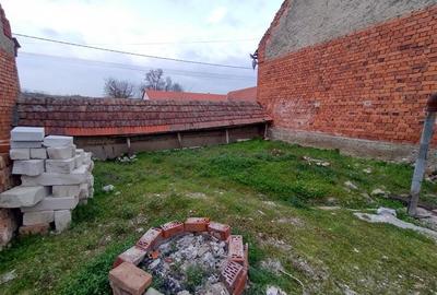 Casă individuală cu 6 camere cu Canalizare în Răcășdia - 19