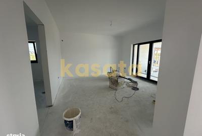 Casă cu 4 camere în Domnești
