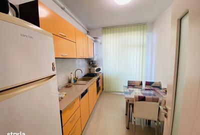 Apartament cu 3 camere, mobilat în Delfinariu