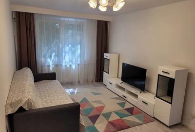 Apartament cu 2 camere semidecomandat, mobilat în Dristor