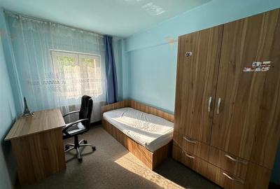 Apartament cu 3 camere decomandat în Malu Roșu - 10