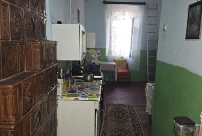 Casă cu 3 camere cu Teren 211 Mp în Central