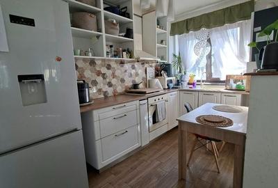 Casă cu 4 camere în Sânpetru