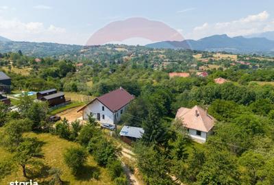 Casă cu 5 camere cu Teren 2481 Mp în Bran - 12