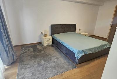 Apartament cu 3 camere decomandat în Cetății