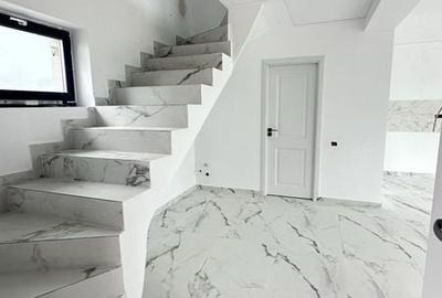 Casă cu 3 camere cu Teren 100 Mp în Central - 4