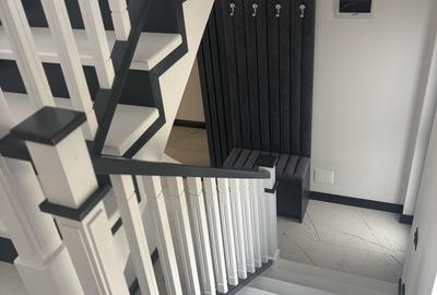Casă cu 3 camere în Central