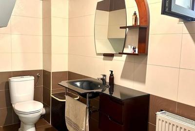 Casă cu 4 camere cu Teren 310 Mp în Central