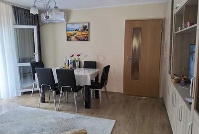 Apartament cu 2 camere decomandat în Dâmbovița