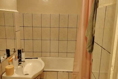 Apartament cu 2 camere decomandat în Berceni - 3