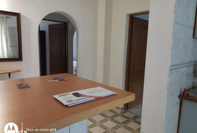 Apartament cu 3 camere în 1 Mai